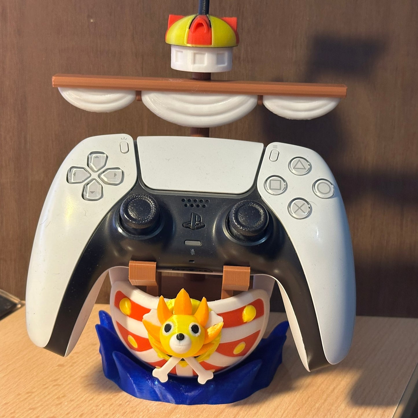 Support Manette One Piece Thousand Sunny – Accessoire Gamer