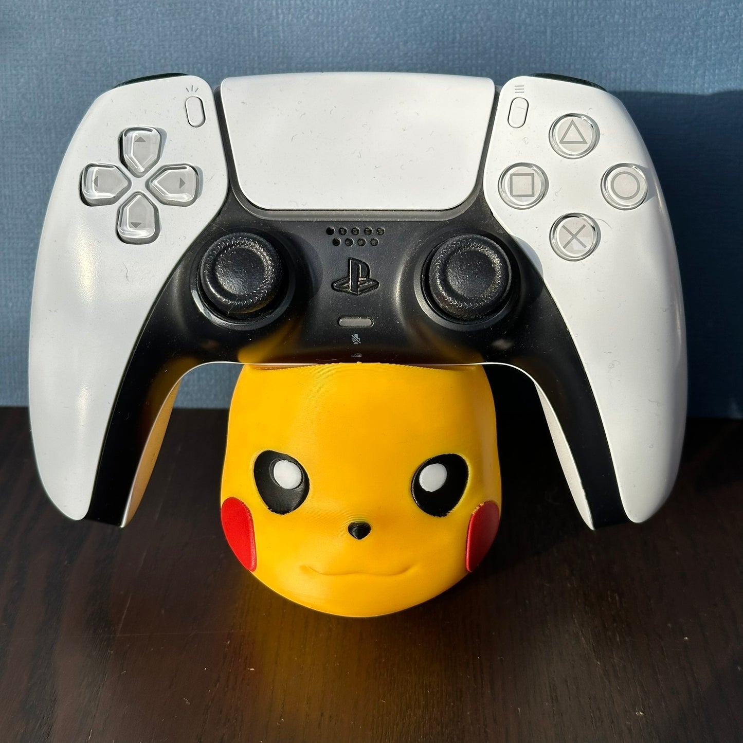 Porte-Manette Pokémon Pikachu - Compatible Xbox, PS4, PS5 et Switch