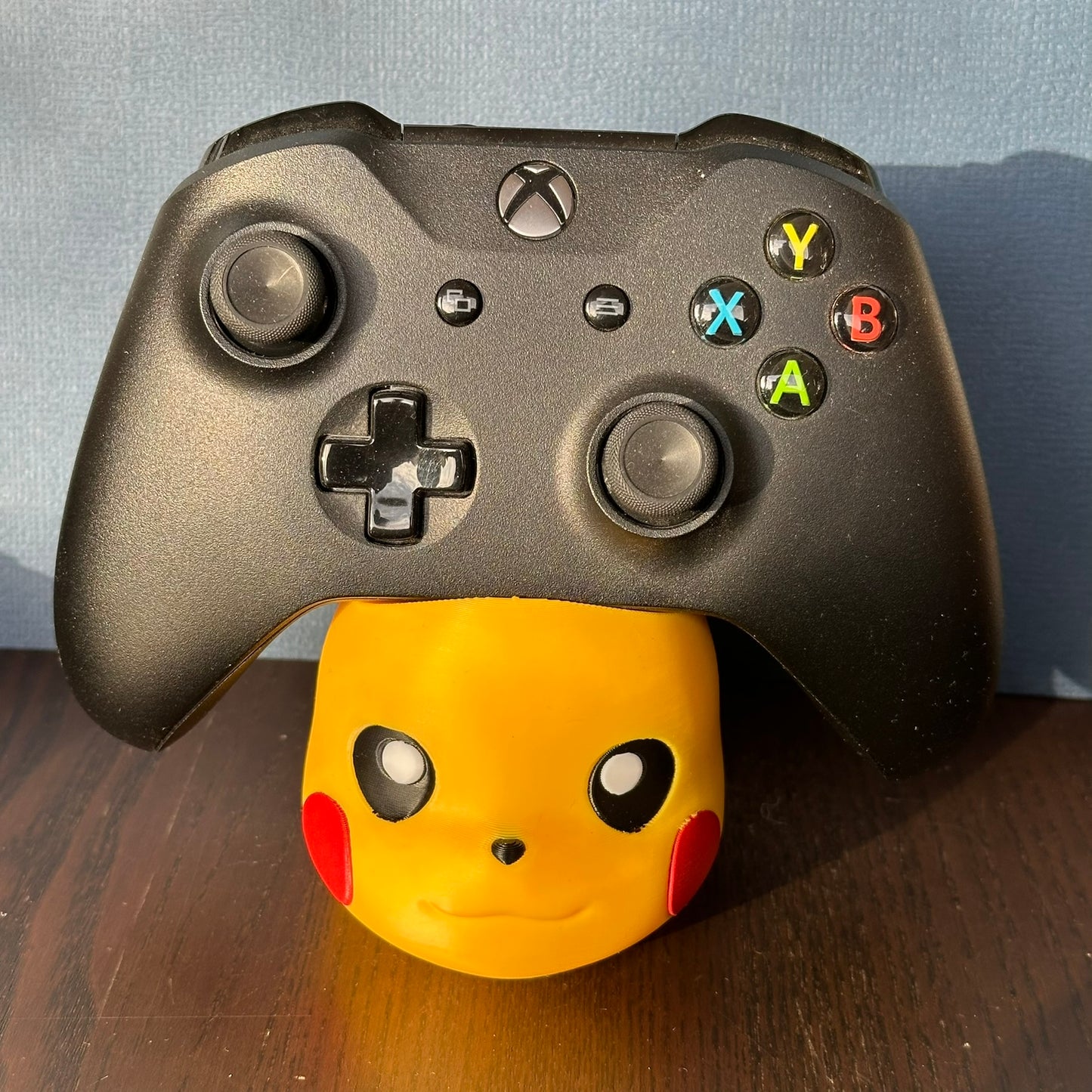 Porte-Manette Pokémon Pikachu - Compatible Xbox, PS4, PS5 et Switch