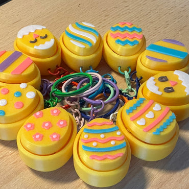 🐣 Easter Egg Clicker Keychain – Fun, trendy & stress-relieving! 🎉