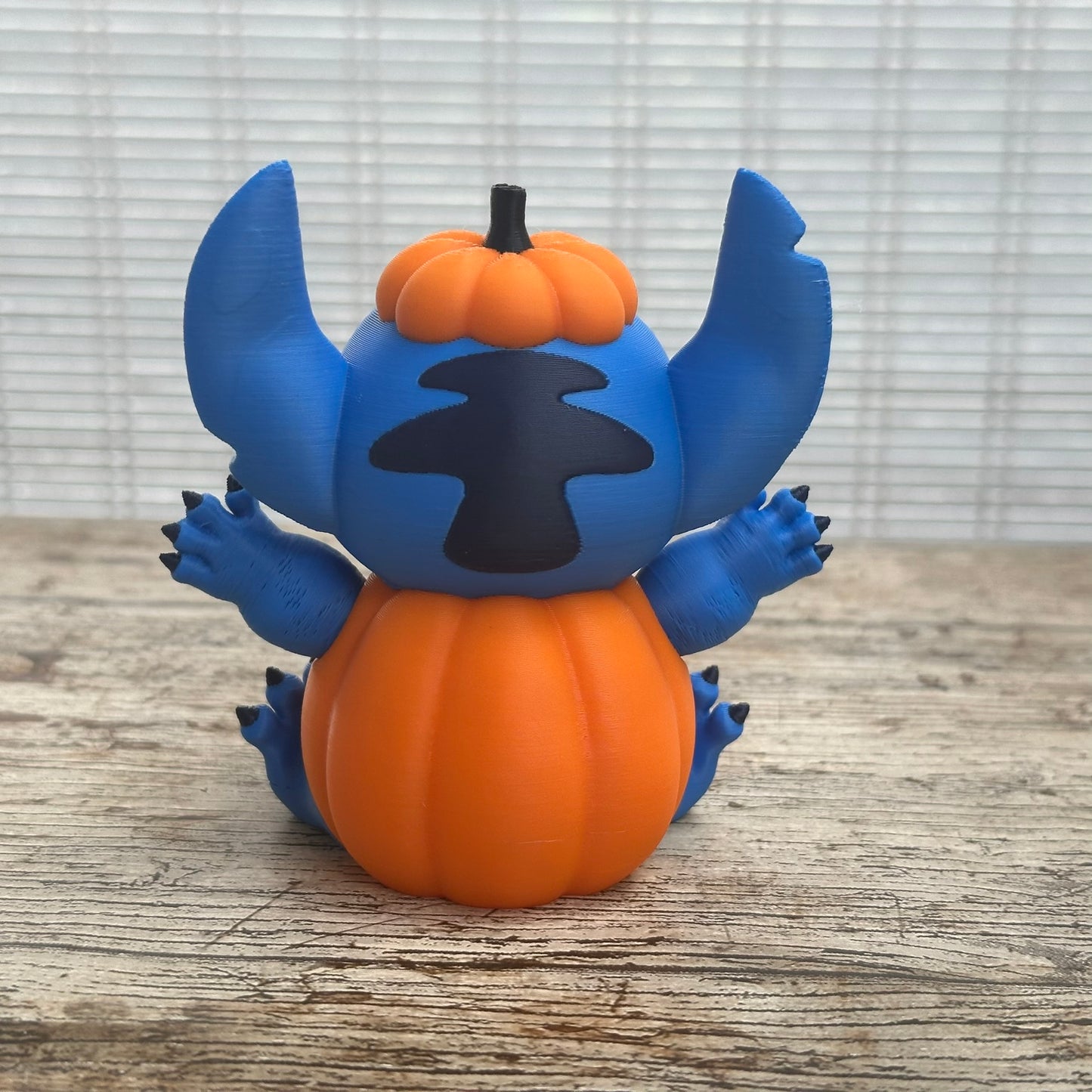 Figurine Stitch Citrouille d'Halloween