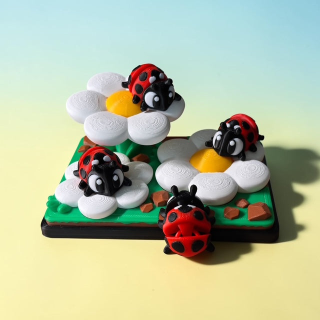 Le Parc des Fleurs des Coccinelles – Lili et ses 3 Copines | Minimals-World