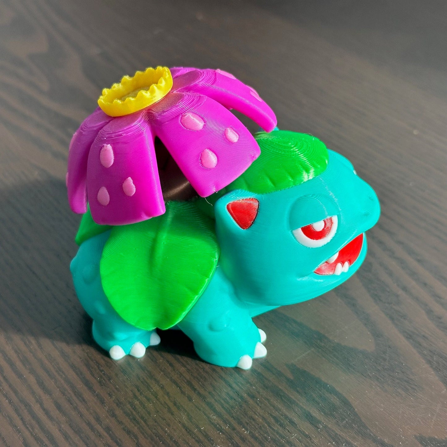 Figurine Florizarre : L'Élégance Végétale de Pokémon