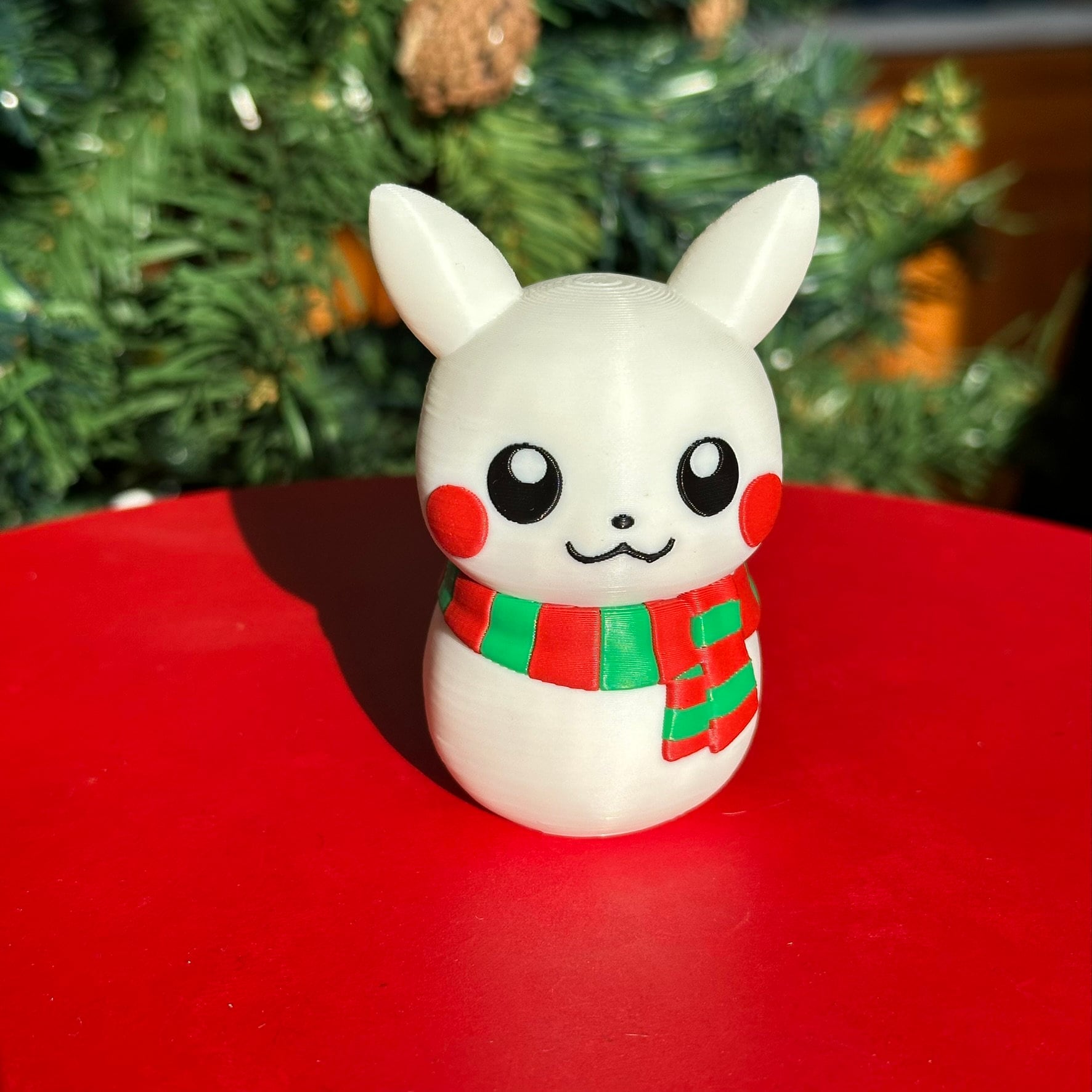 Figurine Pikachu Bonhomme de Neige - Édition Spéciale Noël | Figurine de Collection Pokémon