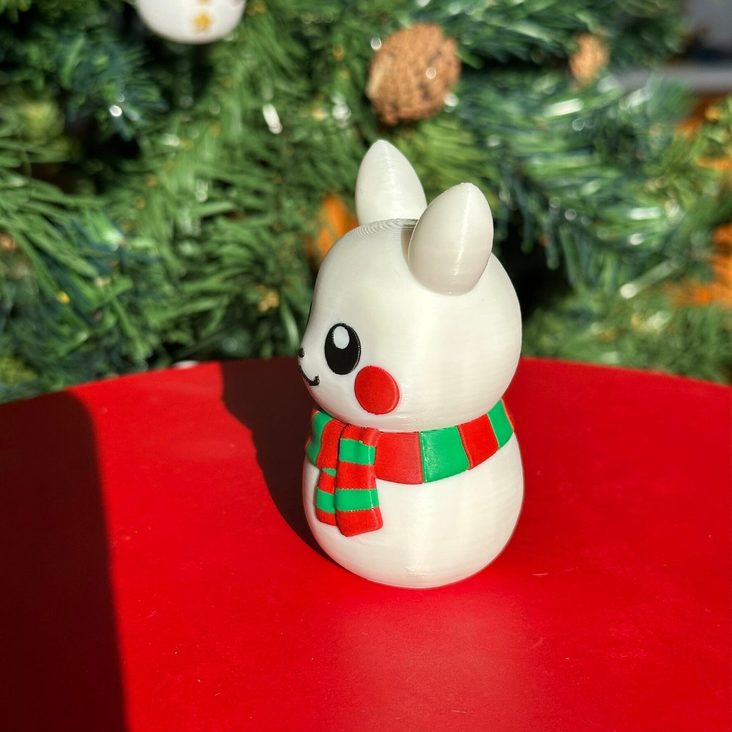 Figurine Pikachu Bonhomme de Neige - Édition Spéciale Noël | Figurine de Collection Pokémon