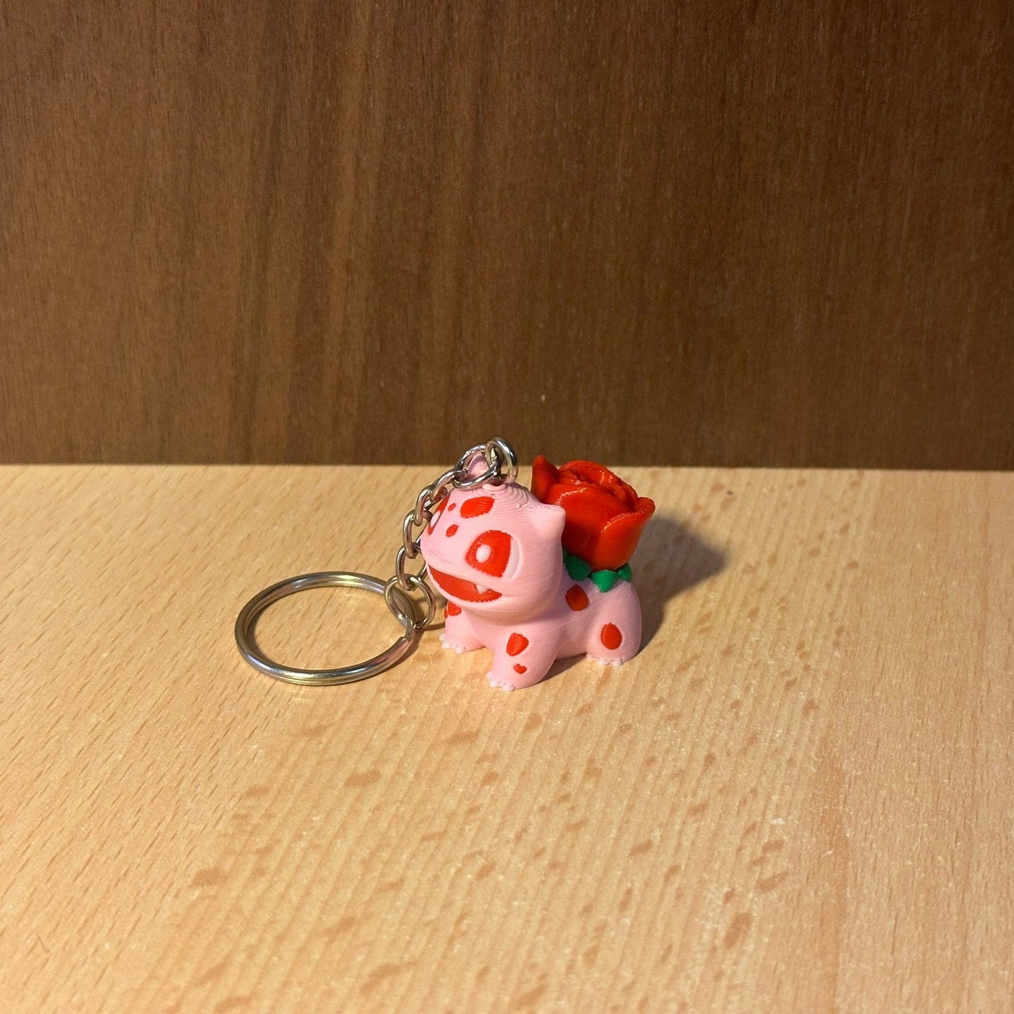 Porte-clés 3D Bulbizarre Rose Pokémon, Pokémon Pink Bulbasaur Keychain