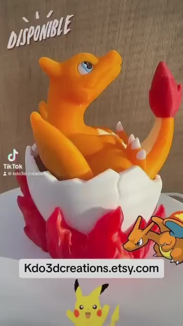 Figurine Dracofeu dans son oeuf (de Pâques) - Édition Spéciale Pokémon